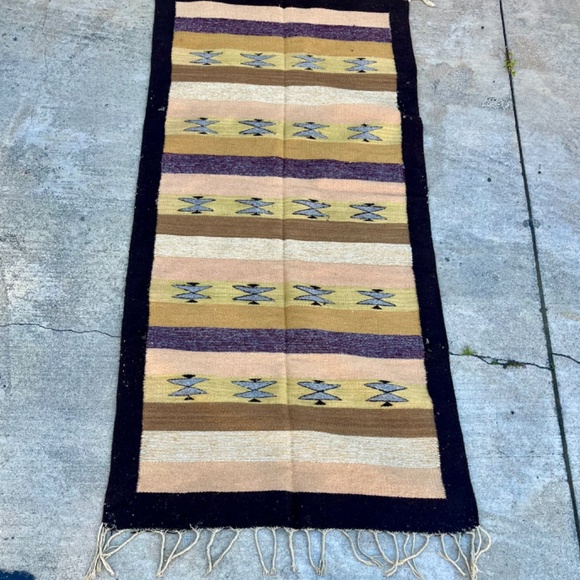 Vintage Woven Runner Rug Geometric Southwestern design flat weave - Picture 5 of 9
